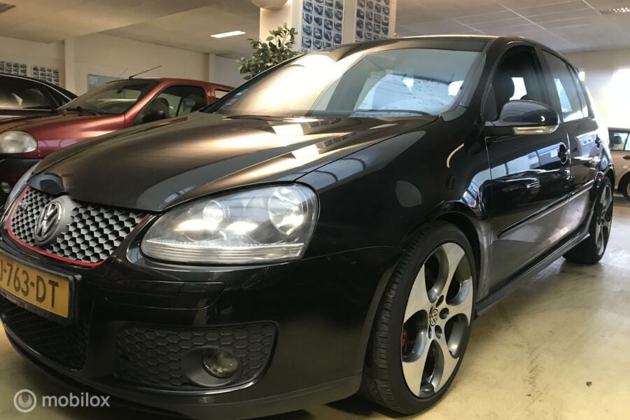 Volkswagen Golf 2.0 TFSI GTI
