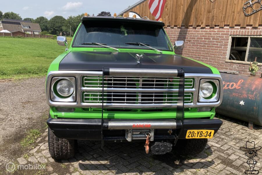 Dodge Ramcharger w100 w200 400 bigblock cabrio lpg
