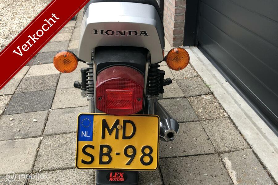 Honda cb125x