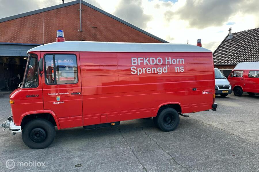 Mercedes 608 D 190 cm hoogte brandweer mrb vrij