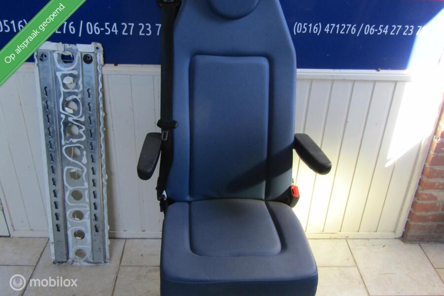 Stoel achterstoel + inhaak plateau camper bus + armleuningen