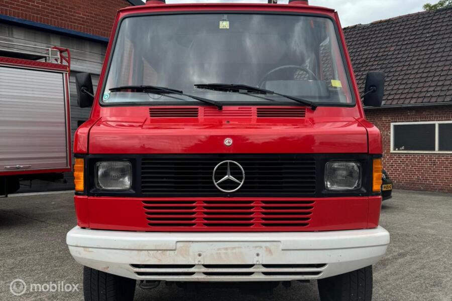 Verkocht Mercedes 310 4x4 Brandweer 39681 km  bj 1987