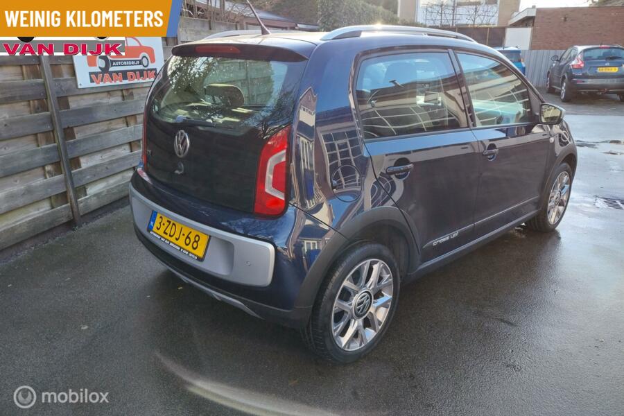 Volkswagen Up! 1.0 cross up! BlueMotion