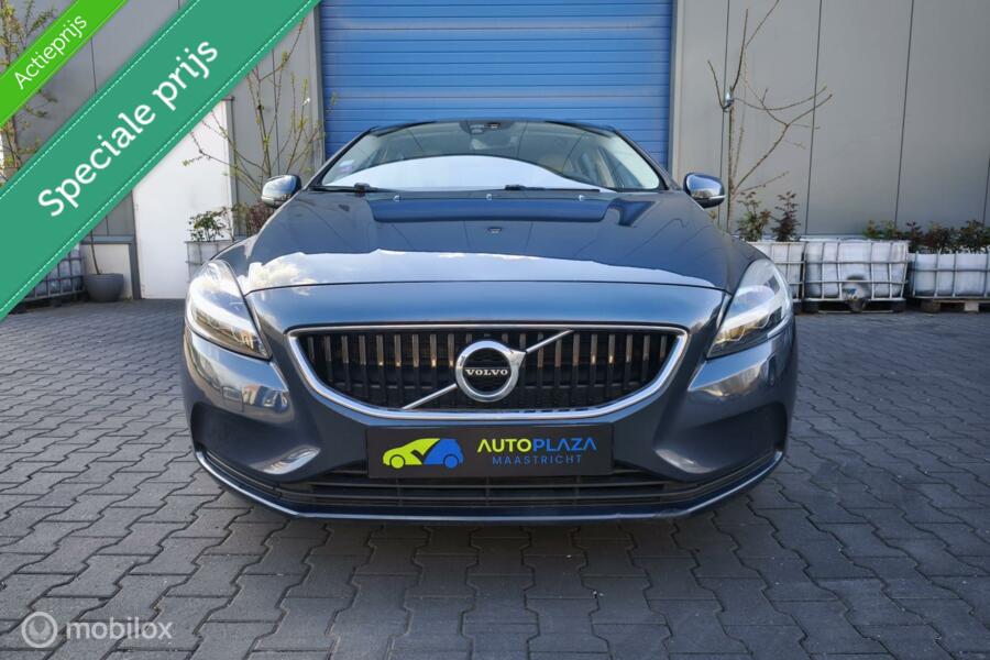 Volvo V40 2.0 T2 / Dealer onderhouden / Zeer Netjes !