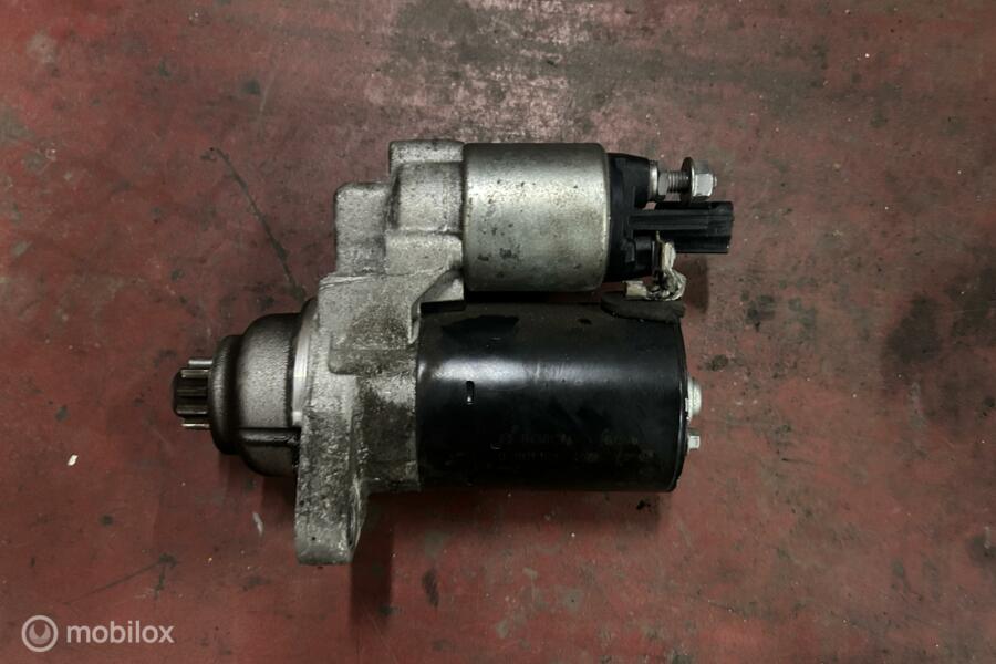 Startmotor Volkswagen Golf VI 1.6 ('08-'13) 0001120408