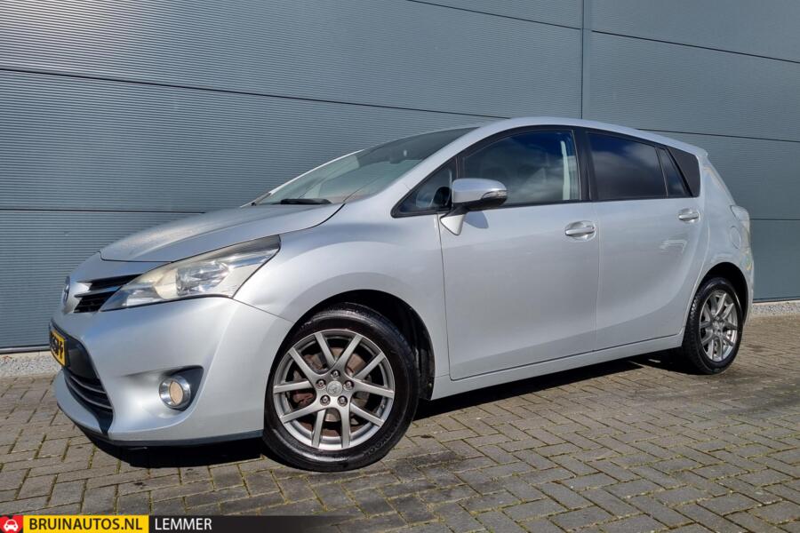 Toyota Verso 2.0 D-4D grijskent Airco Cam Cruise Navi Marge