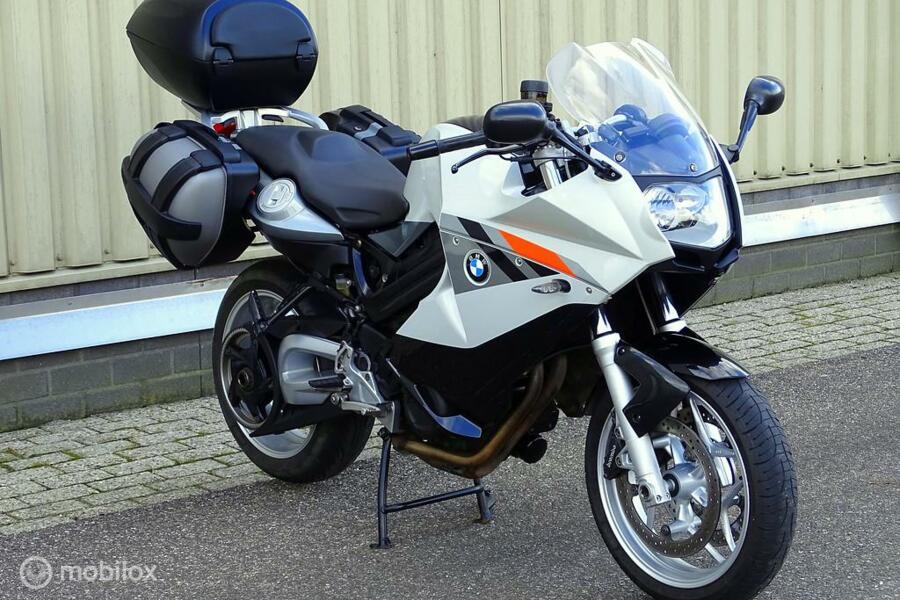 BMW F800ST