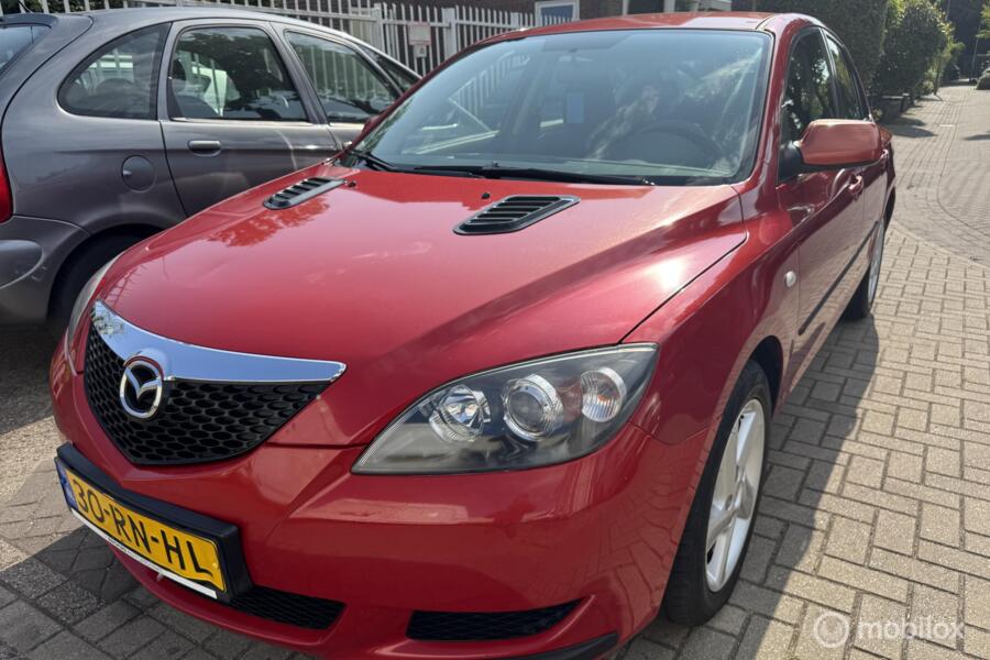 Mazda 3 Sport 1.6 Touring