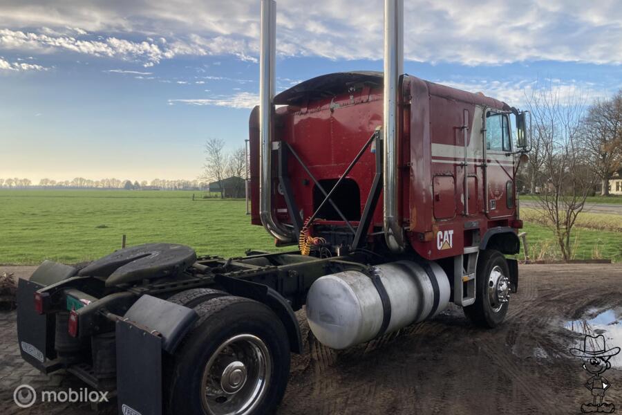 Freightliner Fla COE frontsteer jake brake! caterpillar 3406