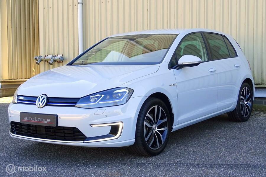 Volkswagen e-Golf 136 PK 35.8 kWh + warmtepomp