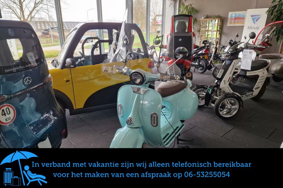Move CLASSIC NIEUW l  v.a 16 jaar uitv.45 KM met brommercert
