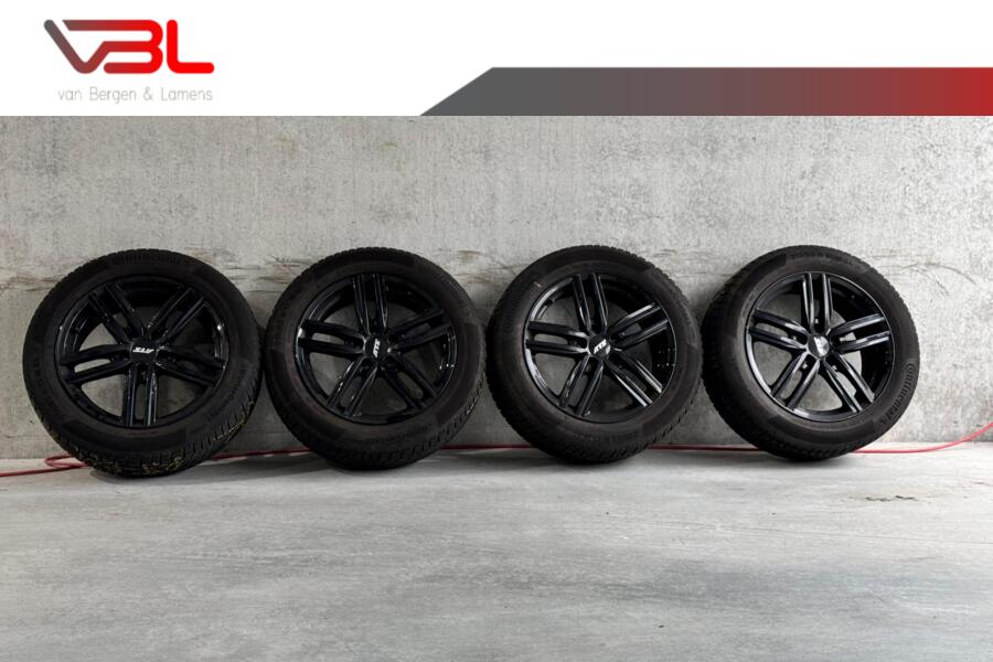 Winterbandenset Skoda Karoq Continental 215/55R17