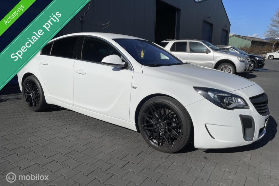 Opel Insignia 2.8 T / OPC / 4x4 / 2014 / Perfecte Staat /