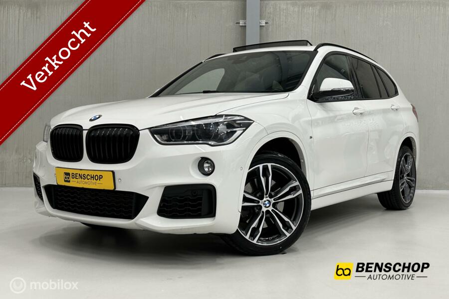 BMW X1 sDrive20i M Sport Schuifdak Automaat Navi Head Up