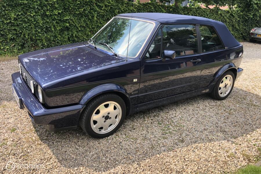 Volkswagen Golf 1 Cabriolet classic line