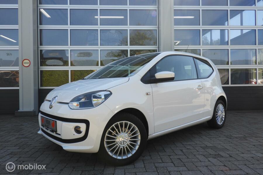 Volkswagen Up! 1.0 high up!  75 PK