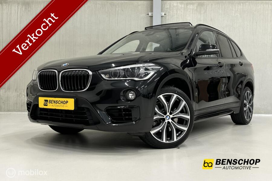 BMW X1 sDrive20i Sportline Automaat Navi Trekhaak Camera LED Cruise Keyles