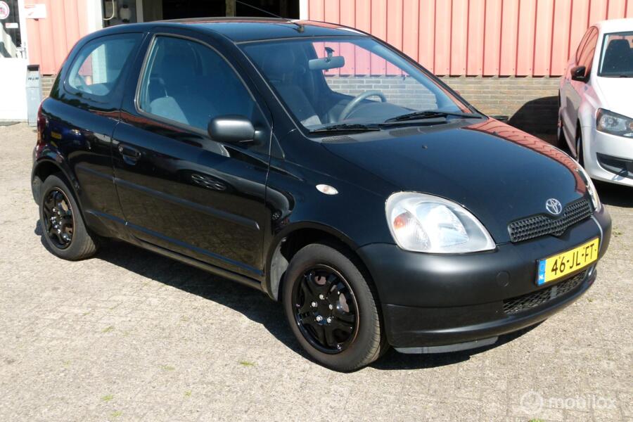 Toyota Yaris 1.0-16V VVT-i NIEUWE APK 07-2026 trekhaak MOOI