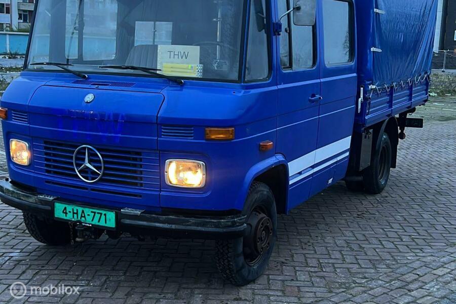Verkocht  Mercedes 407 D   43 d km  wegenbelastingvrij
