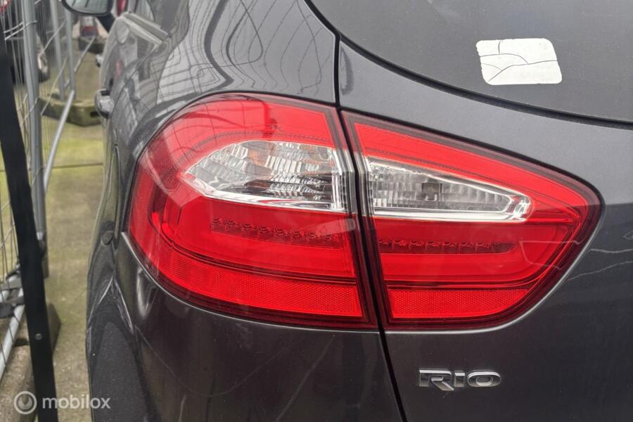 Achterlicht links Kia Rio III ('10-'20)