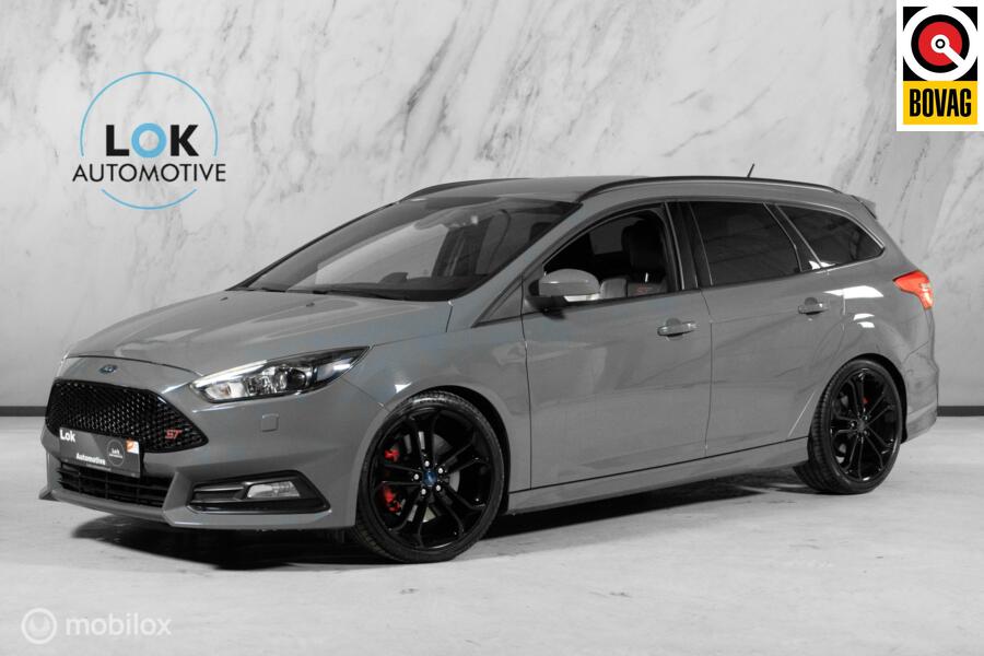 Ford Focus 2.0 ST-3 252PK LED|SONY|LEDER|CAMERA|CRUISE|STUURVERWARMING