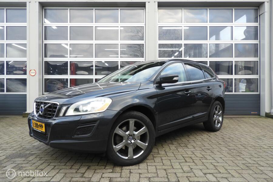 Volvo XC60 2.4 D5 AWD Summum