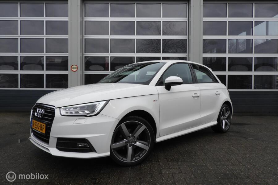 Audi A1 Sportback 1.0 TFSI S-Line  , Xenon , Stoelverw