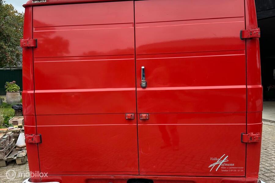 Mercedes 408 Wegenbelasting vrij 1975 Brandweer Camper?
