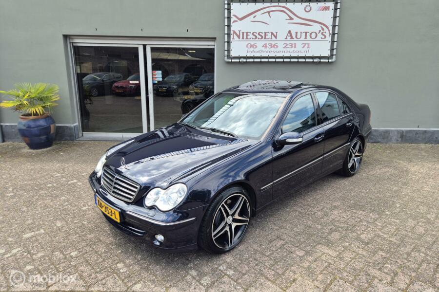 Mercedes C-klasse 230 Kompressor Avantgarde Leer/Dak/Sport