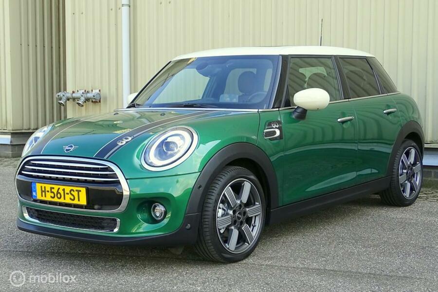Mini Cooper 1.5 Chili 60 Years Edition