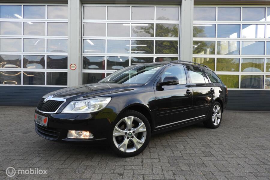 Skoda Octavia Combi 1.2 TSI Leder , Schuifdak