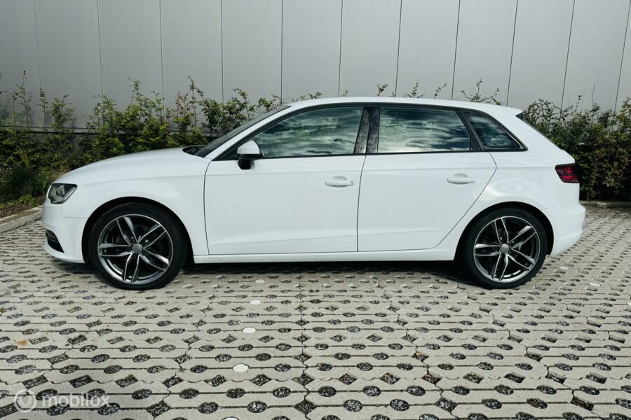 Audi A3 Sportback 1.4 TFSI Ambition Pro Line S