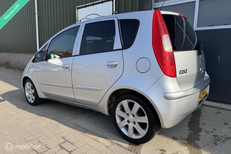 Mitsubishi Colt 1.3 Incharge|Airco|Getint glas|Lm velgen|APK