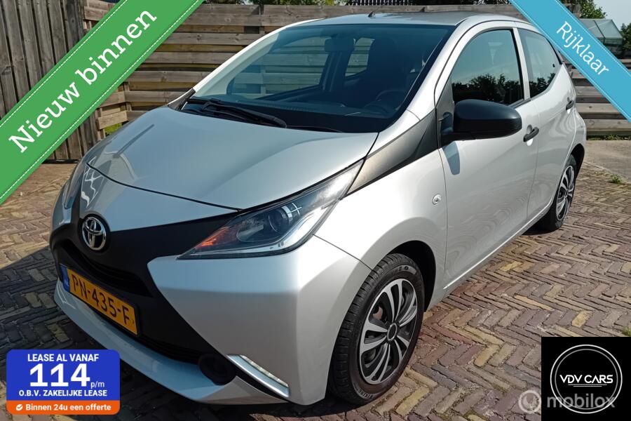 Toyota Aygo 1.0 VVT-i x | Airco | LED | Navi | BT | NAP