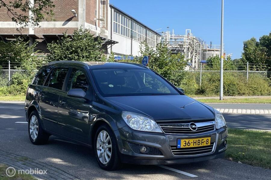 Opel Astra Wagon 1.6 Temptation | Trekhaak | Navigatie | Airco | Cruise Control
