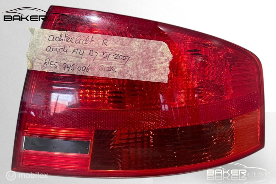 Achterlicht rechts Audi A4 Limousine B7 ('04-'07) 8E5945096
