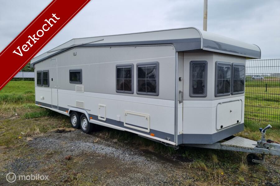 HOBBY LANDHAUS 750 UMF 2003. HUIS OP WIELEN ,BOILER,TOILET