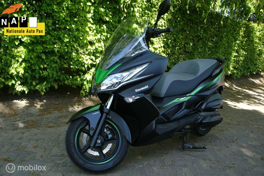 Kawasaki J300 ABS ( Bj. 19-10-2019' ) Zeer Nette Staat