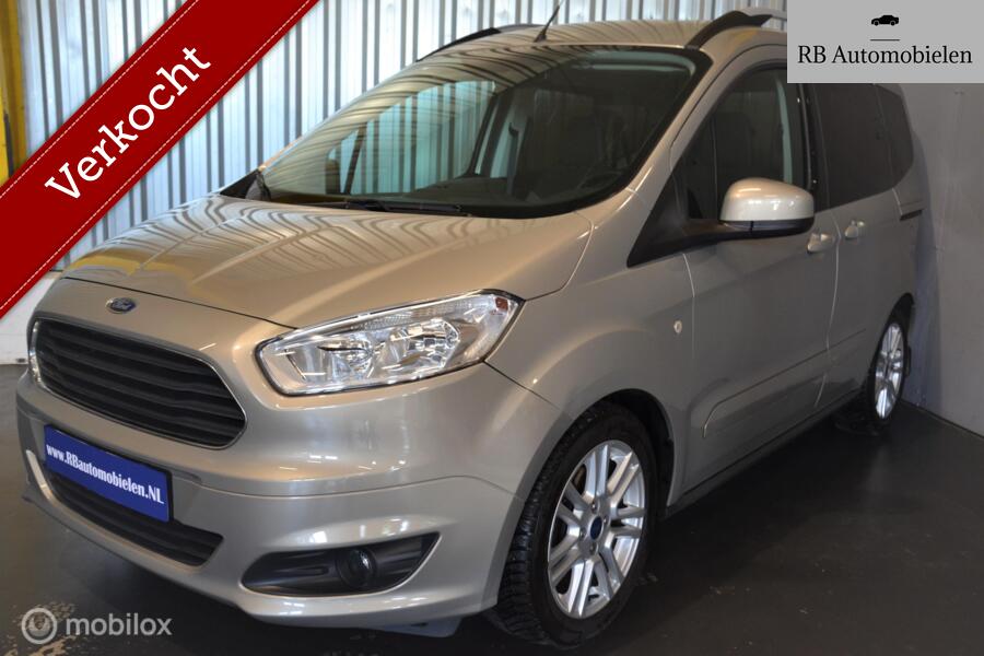 Ford Tourneo Courier 1.0 Titanium
