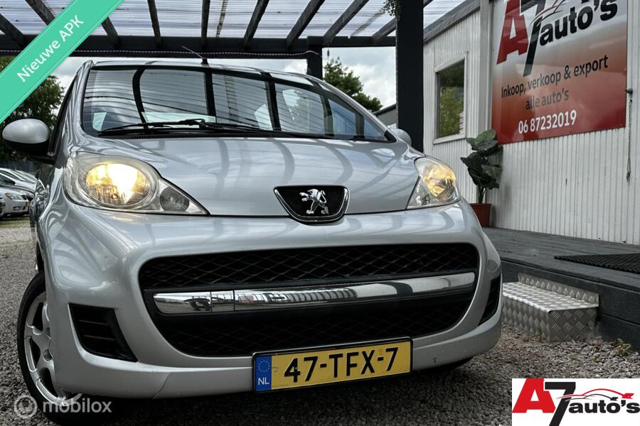 Peugeot 107 1.0-12V XR Nieuwe APK