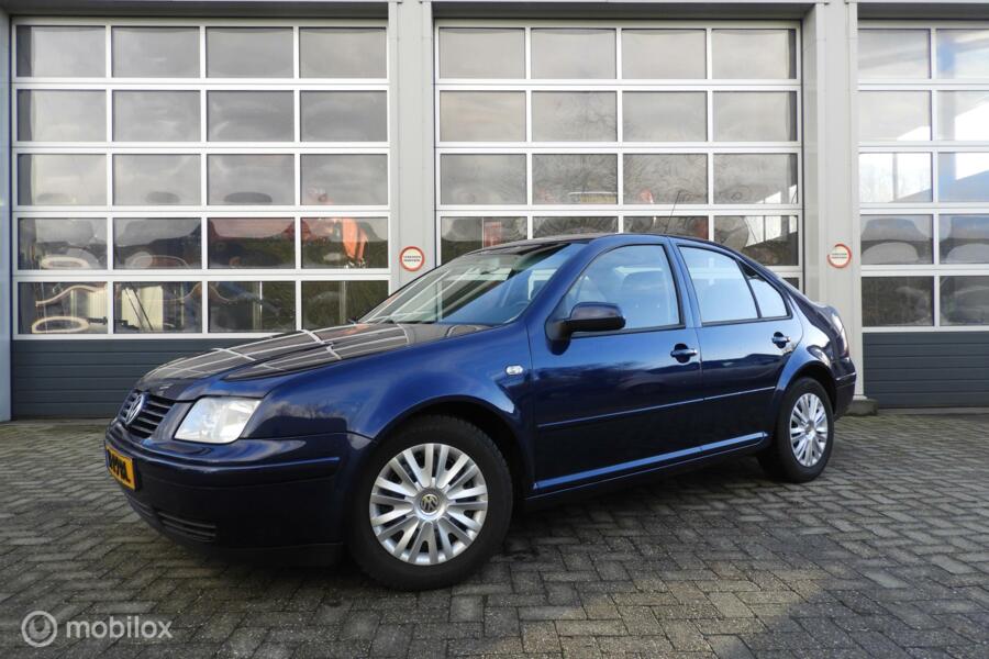 Volkswagen Bora 1.9 TDI Sportline