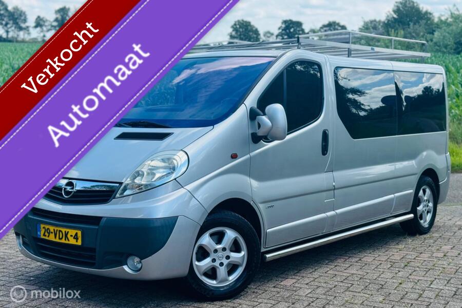 Nette Opel vivaro 2.5 CDTI LANG AUTOMAAT NAP