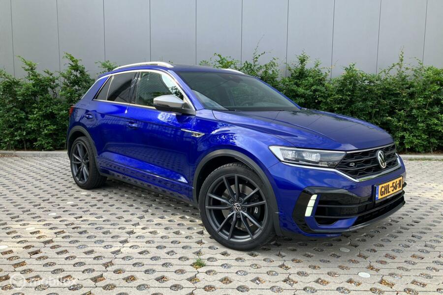 Volkswagen T-Roc 2.0 TSI 4Motion R  Akrapovic Carplay