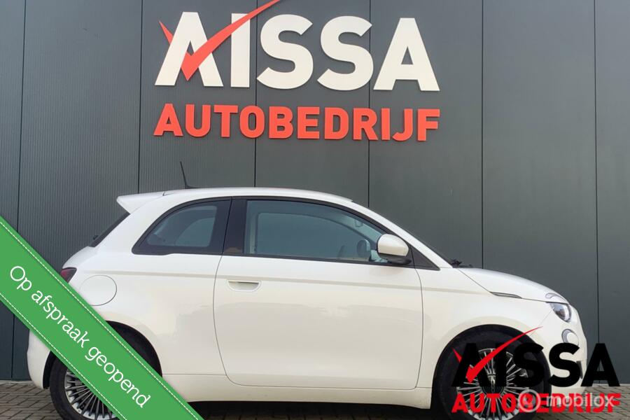 Fiat 500 Passion 42 kWh-€ 2000,-subsidie mogelijk/Lane Assist/DAB/Navigatie.....