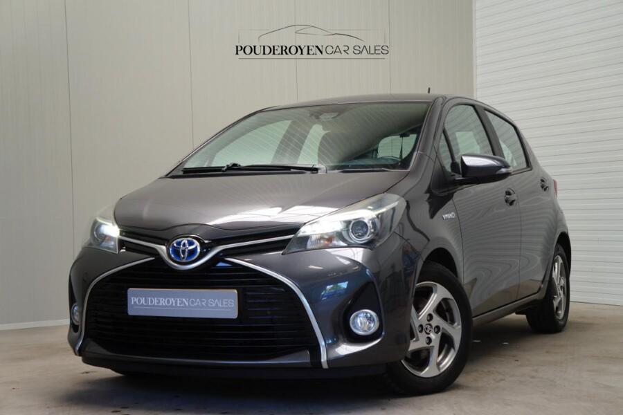 Toyota Yaris 1.5 Hybrid Trend / NL Auto / Navi / Camera / Automaat