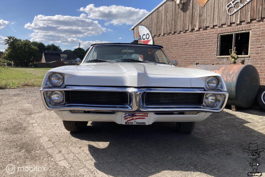 Pontiac parisienne bonneville convertible 2+2