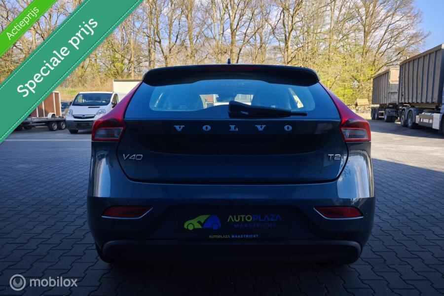 Volvo V40 2.0 T2 / Dealer onderhouden / Zeer Netjes !