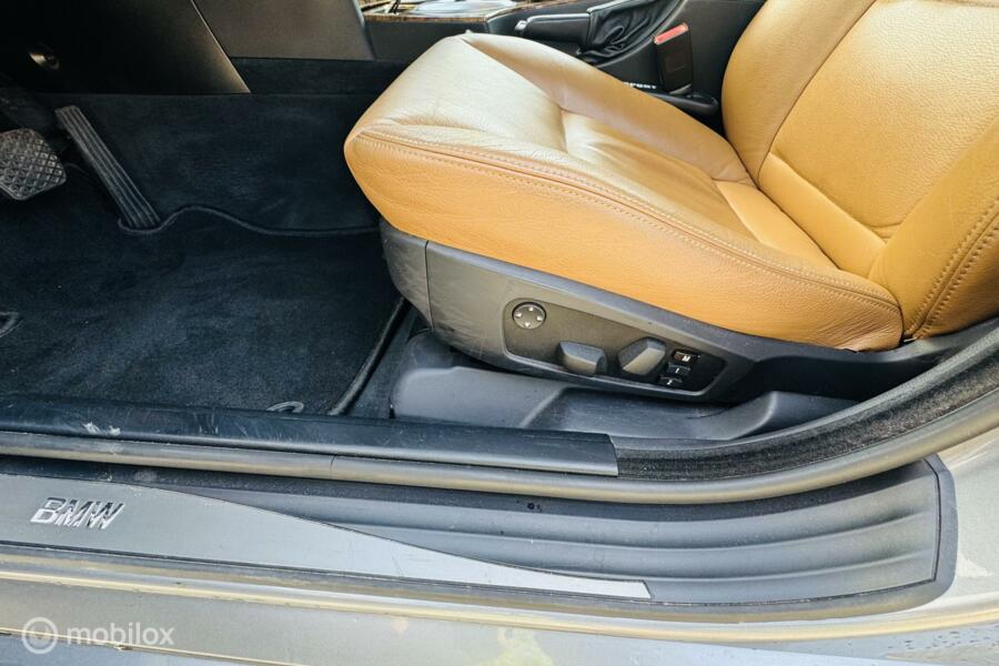 BMW 5-serie 530xi High Executive Leer Camera PDC
