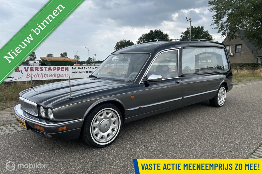 Daimler XJ Sovereign X3000 HEARSE 4.0I