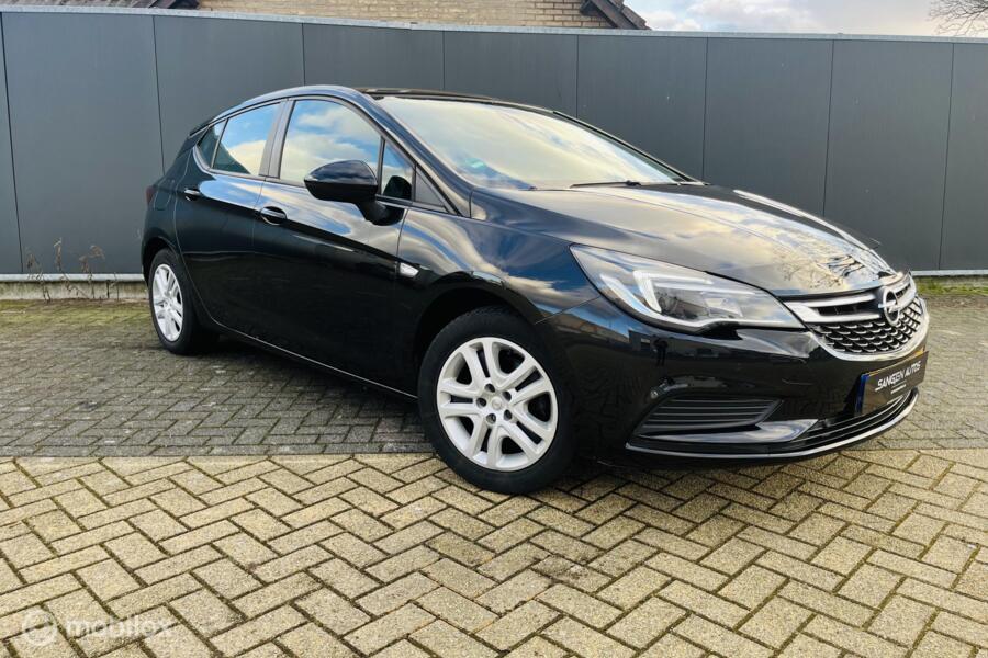Opel Astra 1.0 Business+/Navi/Cruise/apk 1-2025
